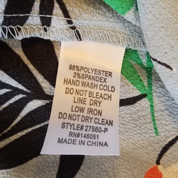 Monteau Pendulum Wrapped Blouse Size Med - Picture 7 of 7